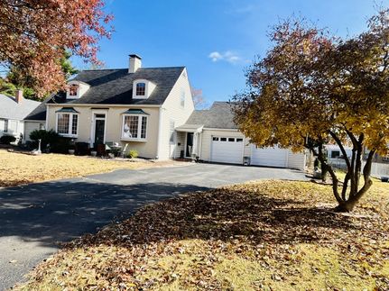 Farm and Ranch in Marion County, Illinois