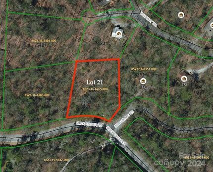 Homesite for sale in Transylvania County, North Carolina