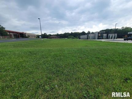 Land for sale in Jefferson County, Illinois