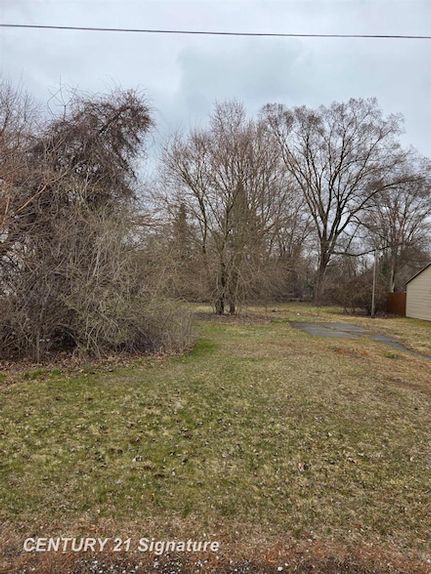 Homesite for sale in Saginaw County, Michigan