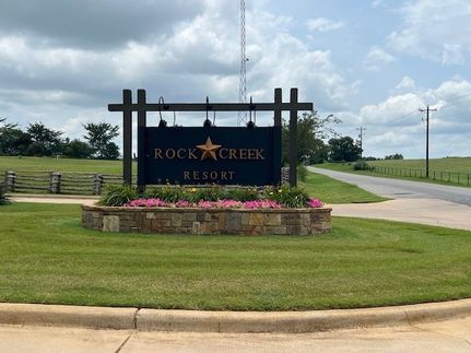 Homesite for sale in Grayson County, Texas