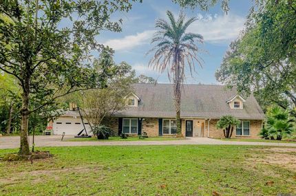 Lakefront Property for sale in Livingston Parish, Louisiana