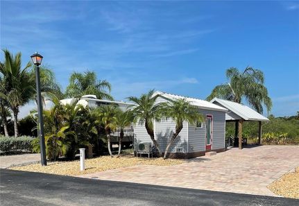 Homesite for sale in Okeechobee County, Florida