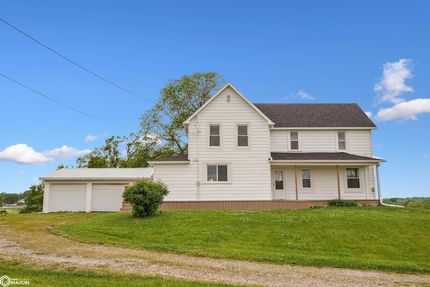 House for sale in Poweshiek County, Iowa