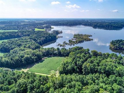 Homesite for sale in Suffolk City County, Virginia