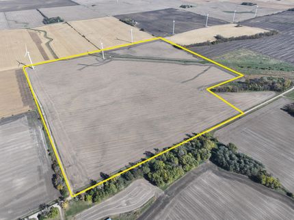 Land for sale in Dickinson County, Iowa