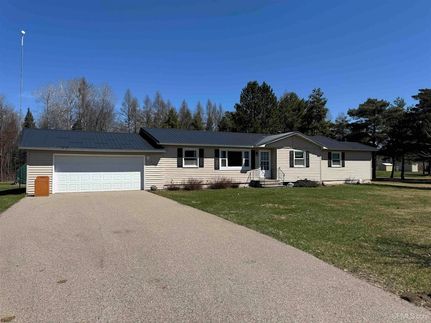 House for sale in Iron County, Michigan