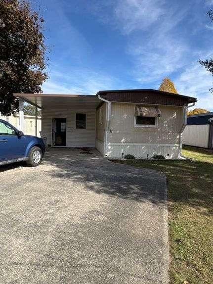 Lakefront Property for sale in Wabash County, Indiana