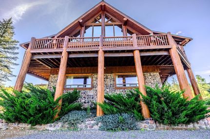 House for sale in Lincoln County, New Mexico