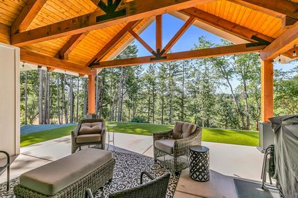 Lakefront Property for sale in Josephine County, Oregon