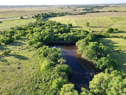 Farm and Ranch in Beckham County, Oklahoma