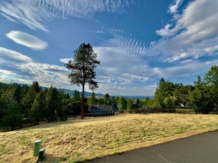 Homesite for sale in Jackson County, Oregon
