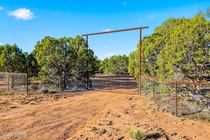 Farm and Ranch for sale in Navajo County, Arizona