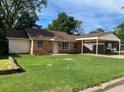 House for sale in Custer County, Oklahoma