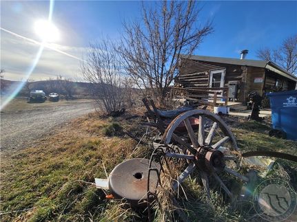 Lakefront Property for sale in Fergus County, Montana