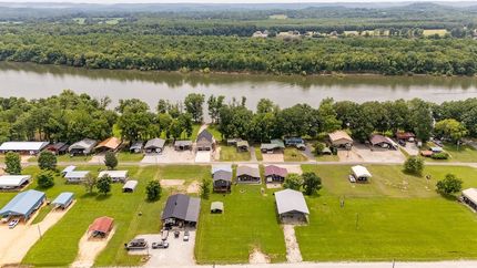 Riverfront Property for sale in Wayne County, Tennessee