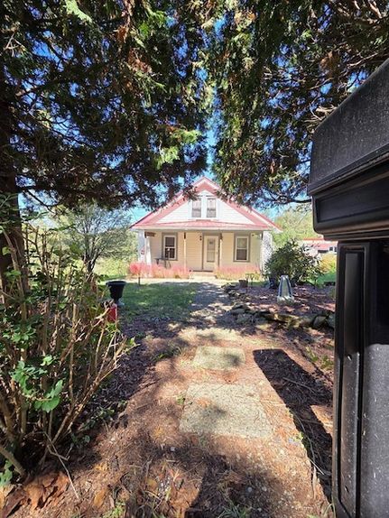 House for sale in Brooke County, West Virginia