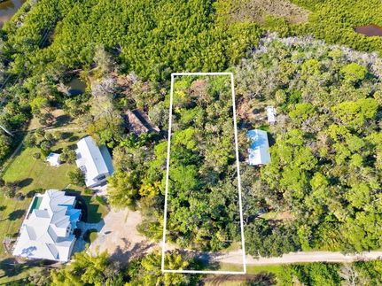 Homesite for sale in Sarasota County, Florida