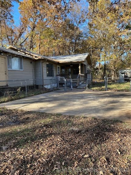 House for sale in Cherokee County, Oklahoma