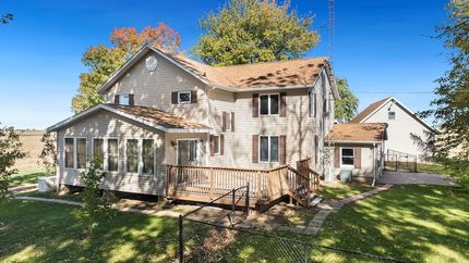 House for sale in Lee County, Illinois