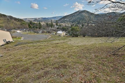 Homesite for sale in Jackson County, Oregon
