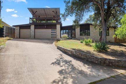 Lakefront Property for sale in Travis County, Texas