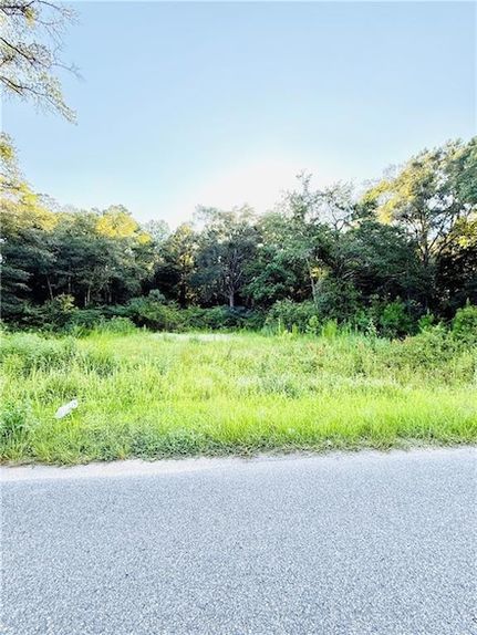 Homesite for sale in Mobile County, Alabama