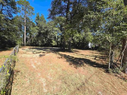 Homesite for sale in Leon County, Florida