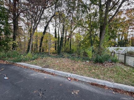 Land for sale in Suffolk County, New York