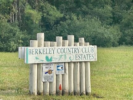 Land for sale in Berkeley County, South Carolina