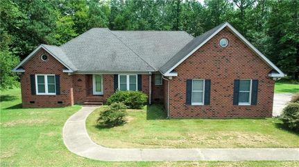 House for sale in Isle of Wight County, Virginia