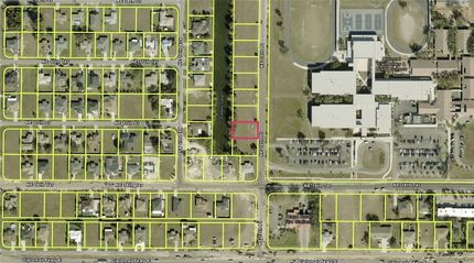 Homesite for sale in Lee County, Florida