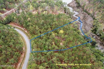 Homesite for sale in Pamlico County, North Carolina