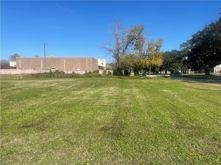 Land for sale in Orleans Parish, Louisiana
