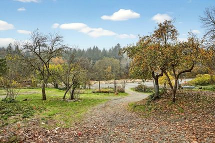 Land for sale in Josephine County, Oregon