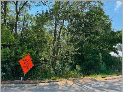 Homesite for sale in Kenosha County, Wisconsin