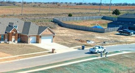 Homesite for sale in Canadian County, Oklahoma