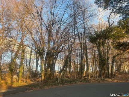 Homesite for sale in New Haven County, Connecticut