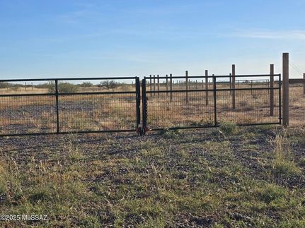 Homesite for sale in Cochise County, Arizona