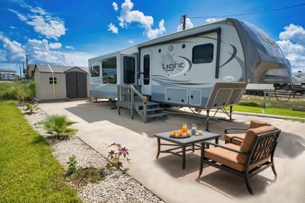 Homesite for sale in Matagorda County, Texas