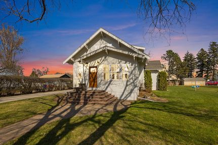 House for sale in Hamlin County, South Dakota