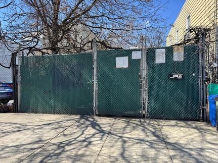 Land for sale in Bronx County, New York