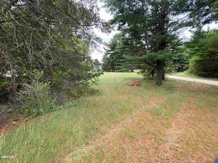 Homesite for sale in Carroll County, Illinois