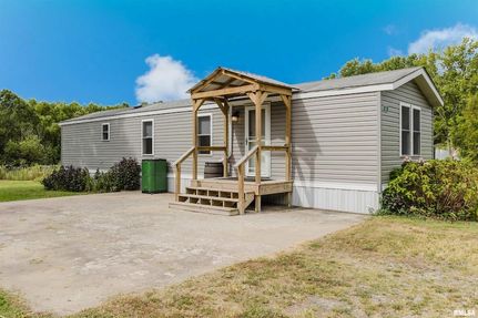 House for sale in Williamson County, Illinois