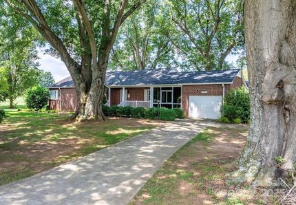 House for sale in Caldwell County, North Carolina