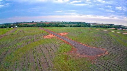 Homesite for sale in Canadian County, Oklahoma