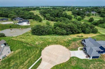 Homesite for sale in Marion County, Iowa