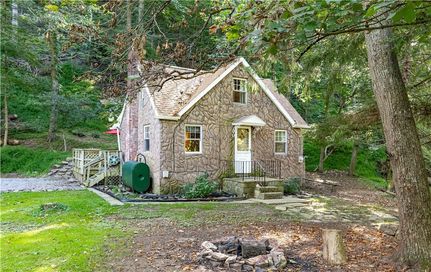 House for sale in Allegheny County, Pennsylvania