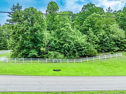 Homesite for sale in Roane County, Tennessee