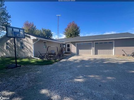 House for sale in Poweshiek County, Iowa